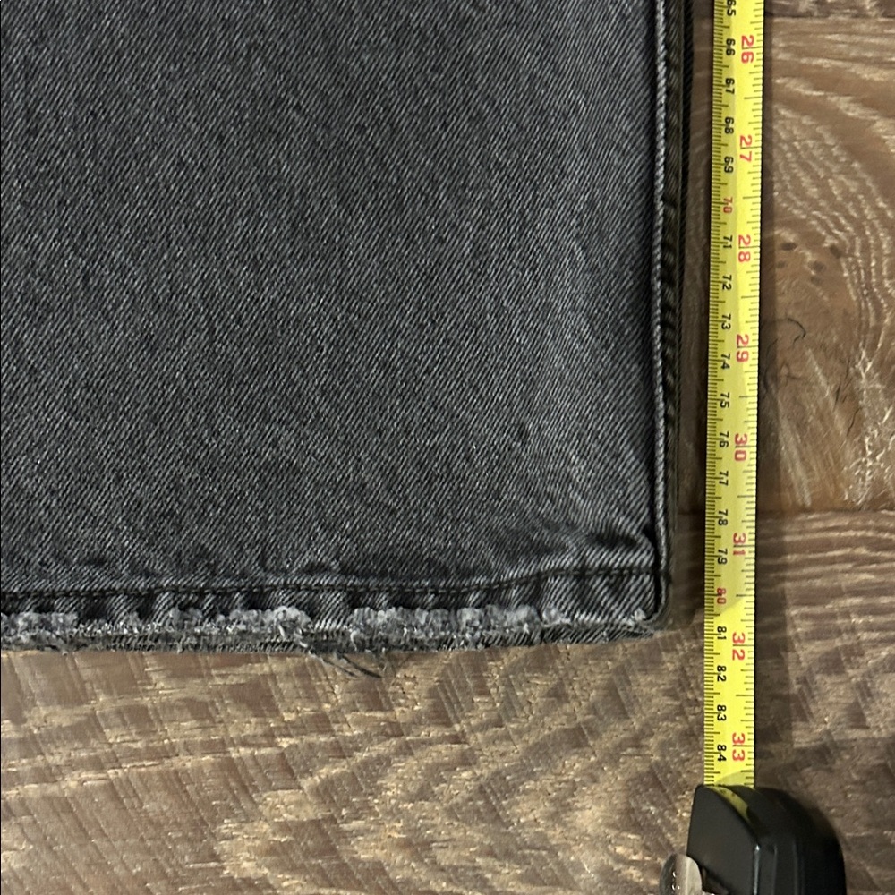Levi’s Low Loose Black Jeans - Picture 6 of 8